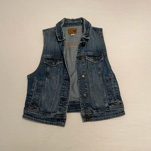American eagle denim vest size s/p